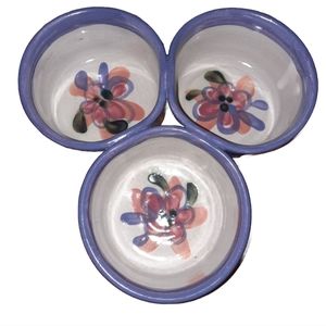 Signed artisan pottery 3 connected floral bowl